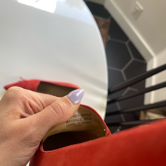 Ann Taylor Kiltie Suede Block Heel Pumps - 7.5 - Picture 6 of 6